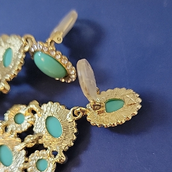 KJL KENNETH JAY LANE Signature Stamp Elegant Gold and Turquoise Dangle Earrings - Picture 3 of 4